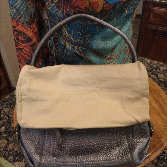 🪩COLE HAAN SILVER LEATHER BAG SATCHEL TOTE - Picture 9 of 11